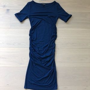 Isabella Oliver ruched t-shirt maternity dress